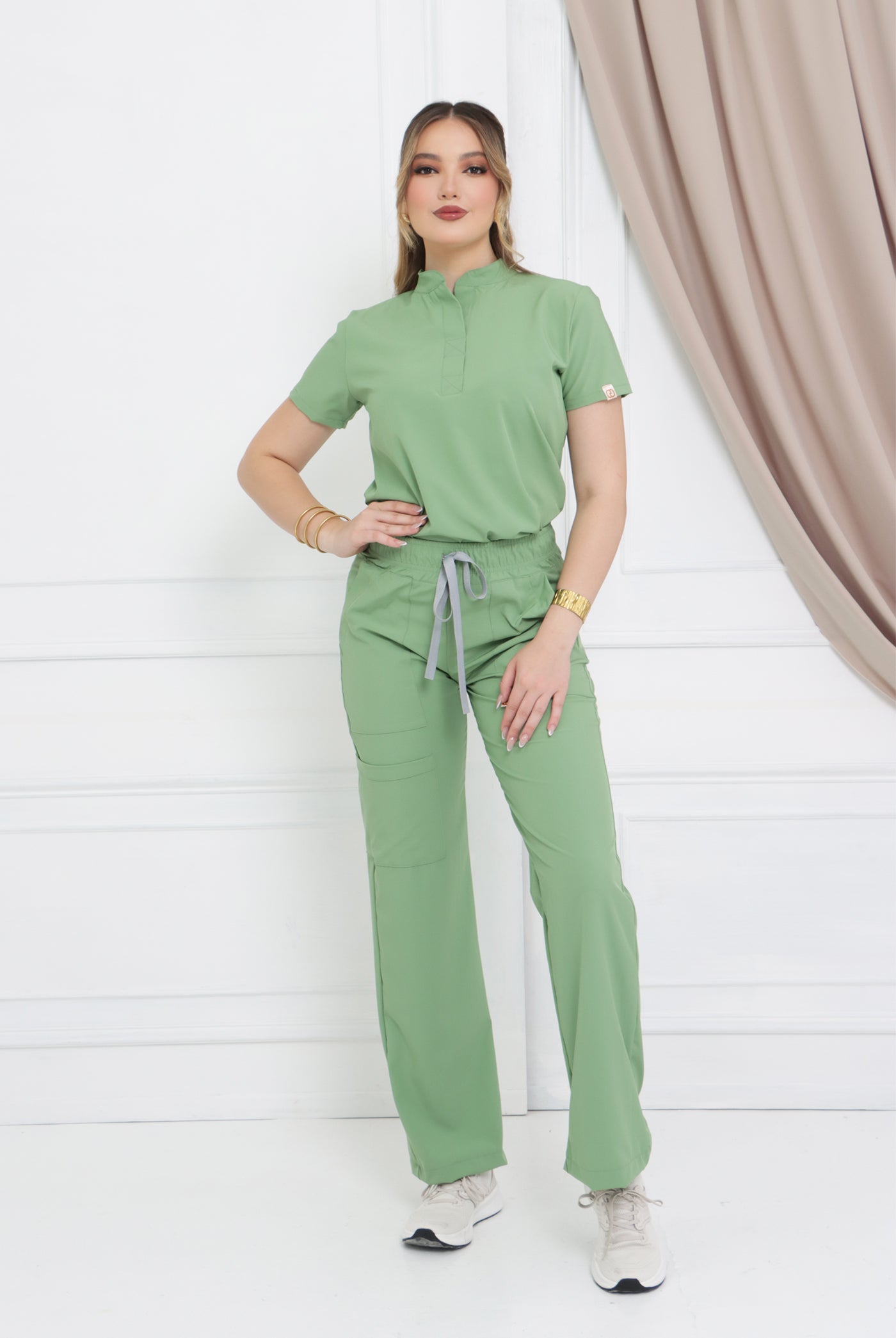 Colección ZAFIRO | Uniforme Quirúrgico Mujer