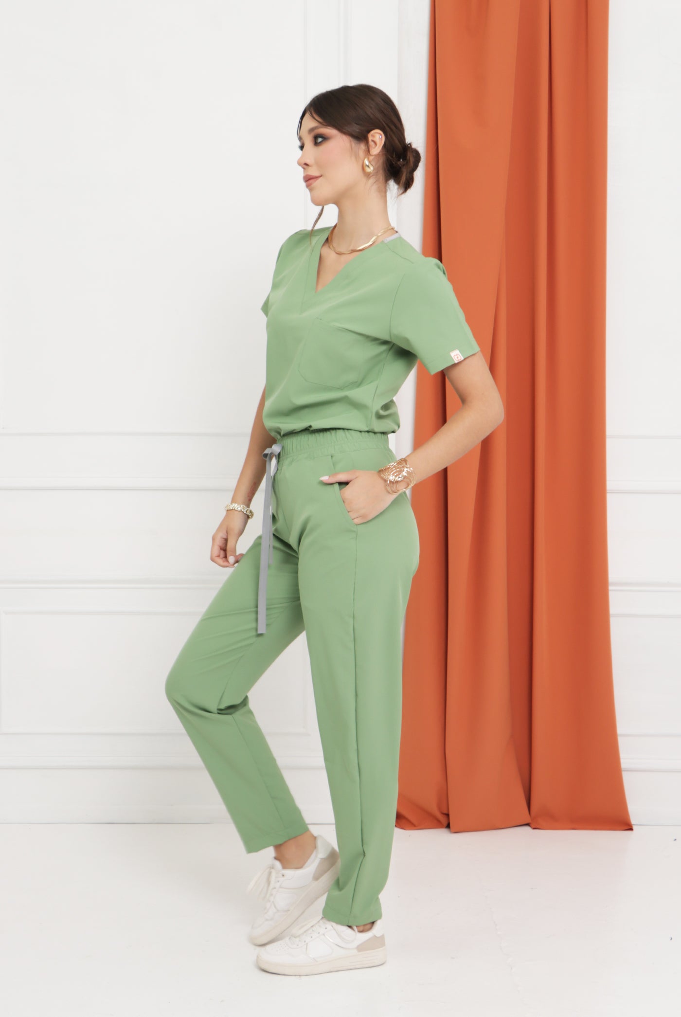 Colección RUBÍ | Uniforme Quirúrgico Mujer