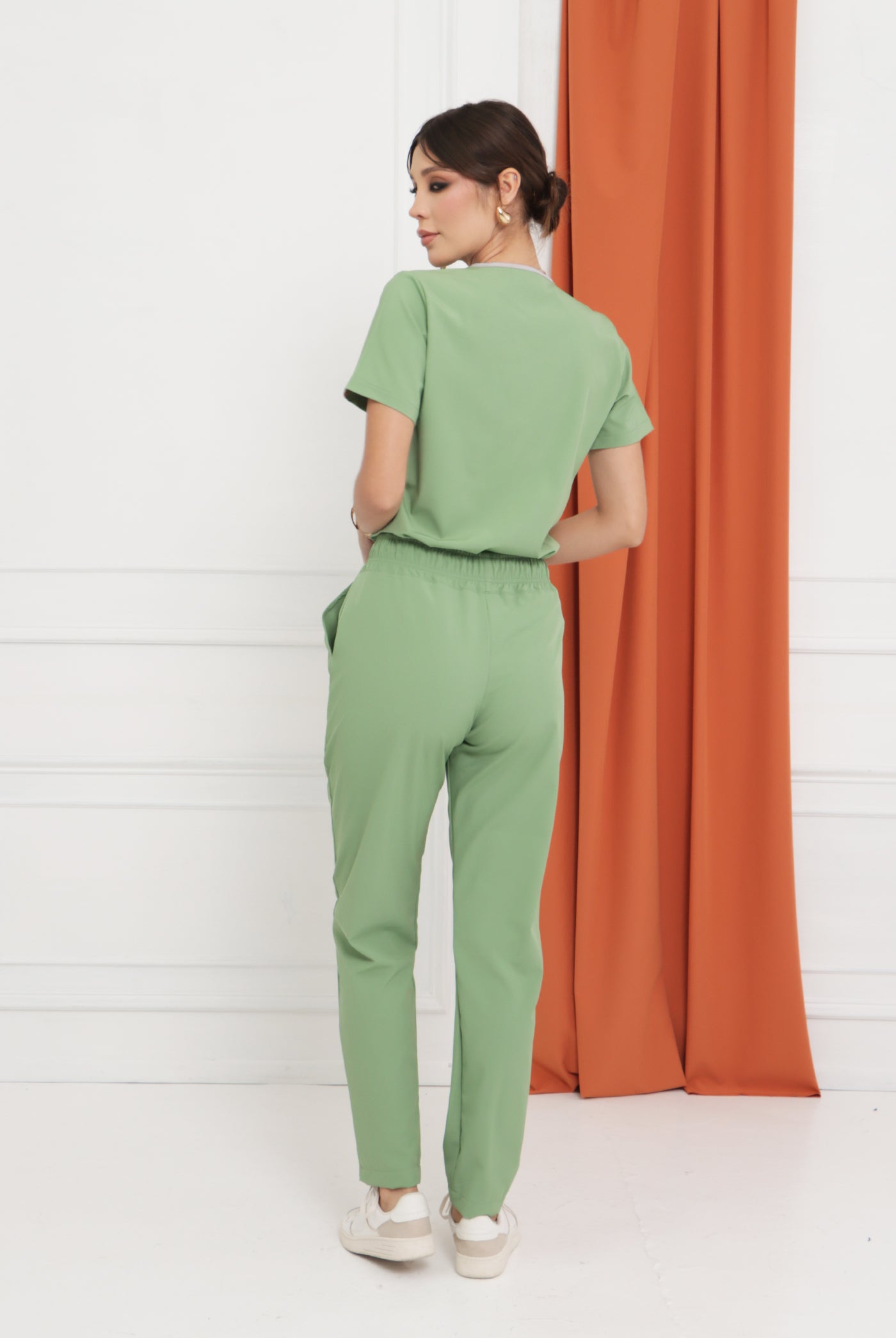 Colección RUBÍ | Uniforme Quirúrgico Mujer