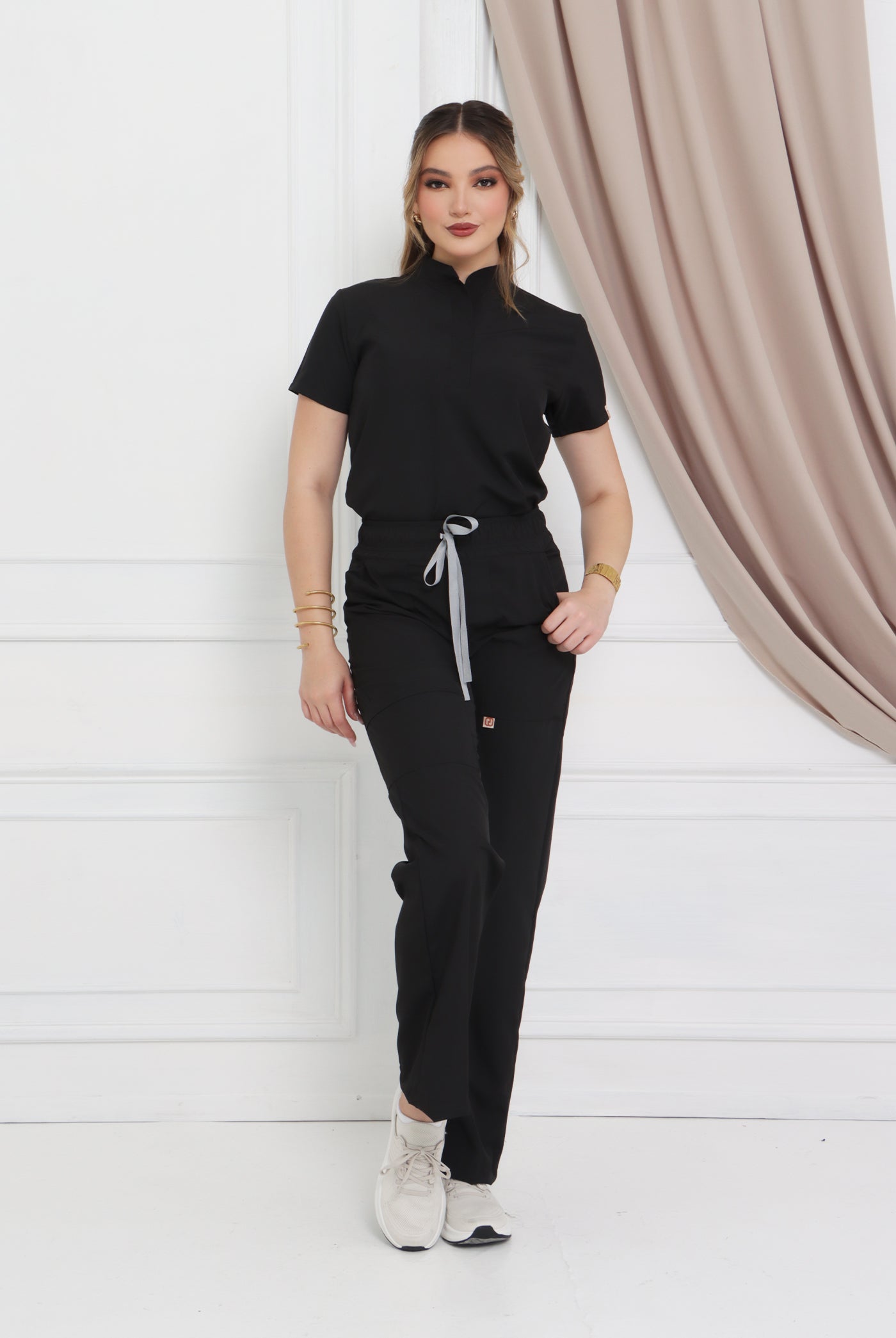 Colección ZAFIRO | Uniforme Quirúrgico Mujer