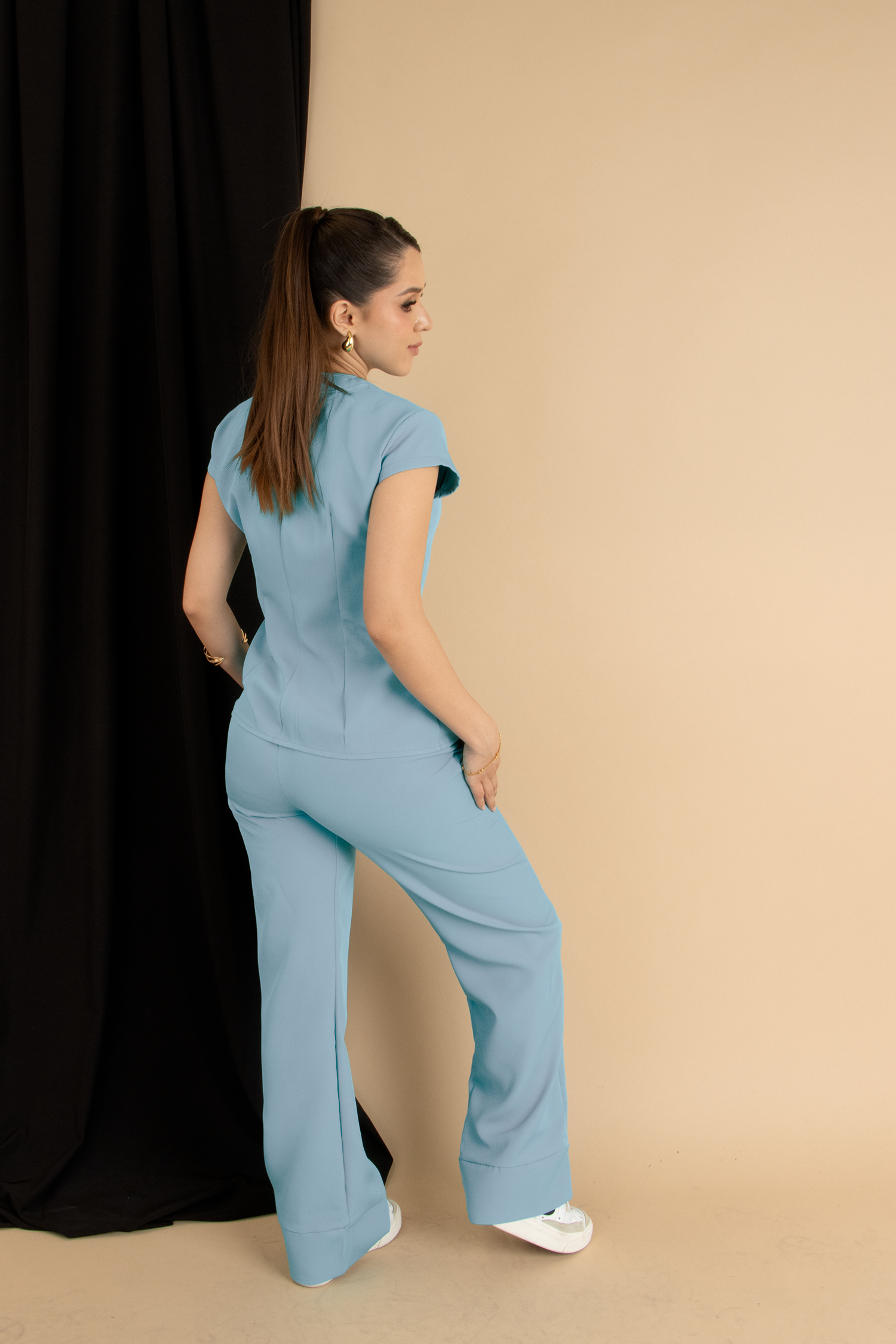 Colección ONIX | Uniforme Quirúrgico Mujer