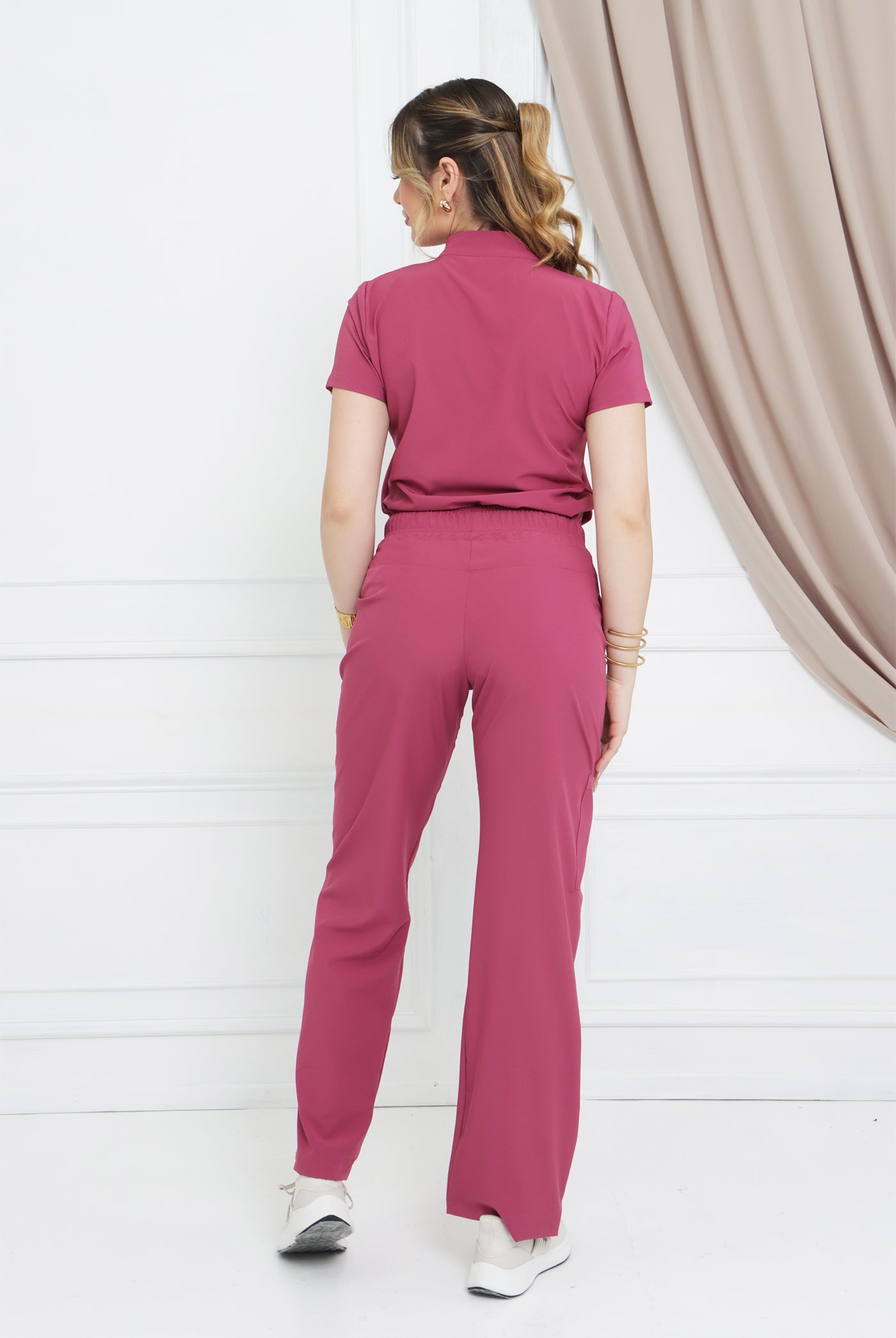 Colección ZAFIRO | Uniforme Quirúrgico Mujer