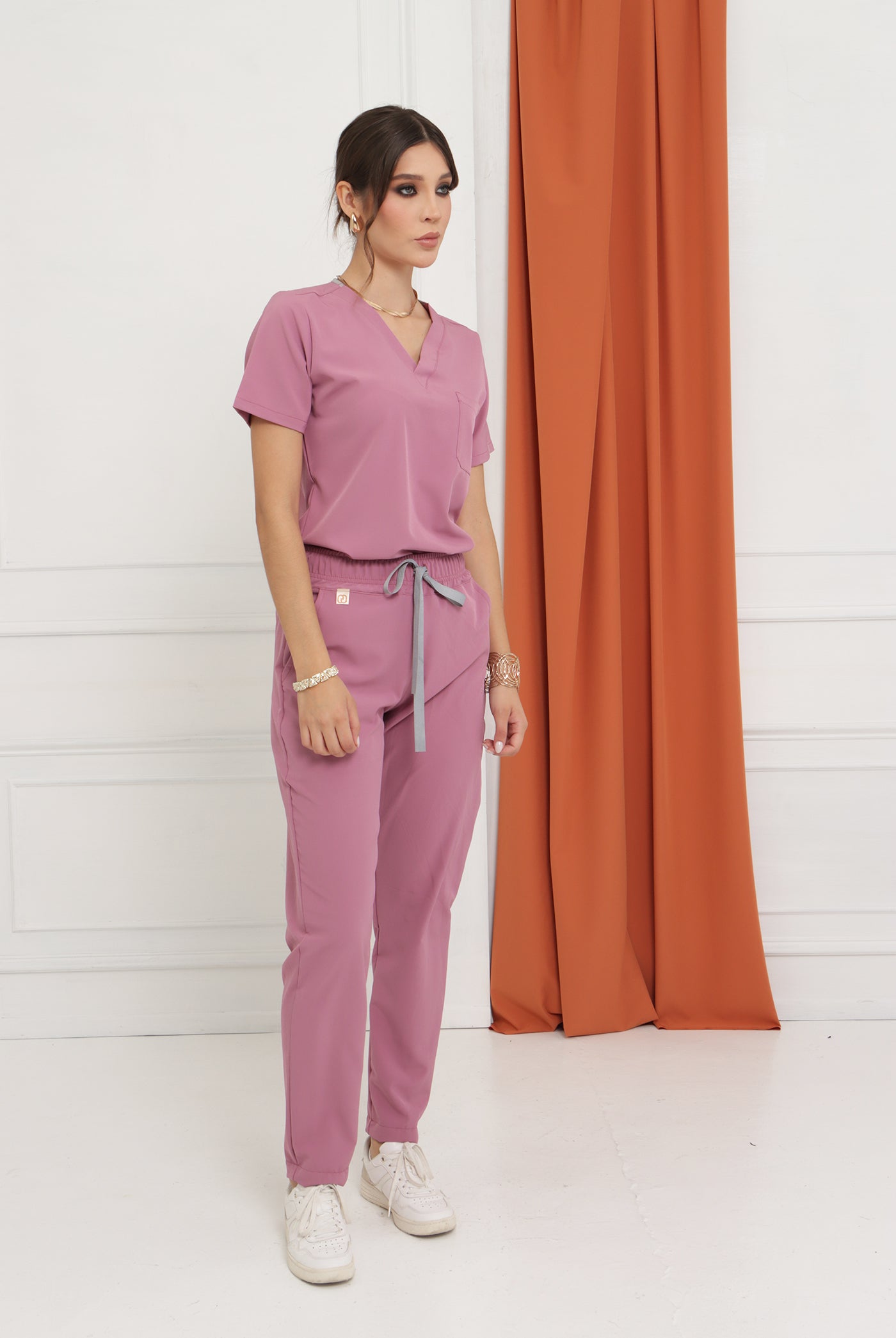 Colección RUBÍ | Uniforme Quirúrgico Mujer